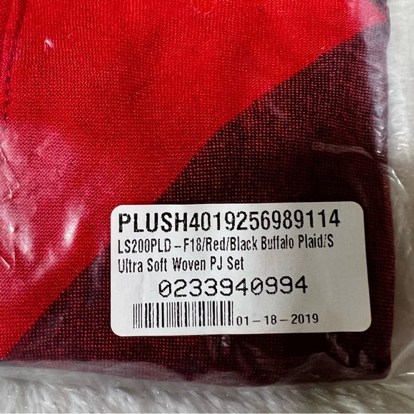 NIP Plush Revolve Ultra Soft Buffalo Plaid Pajama PJ Set Red Black Womens XS S L - Picture 8 of 11